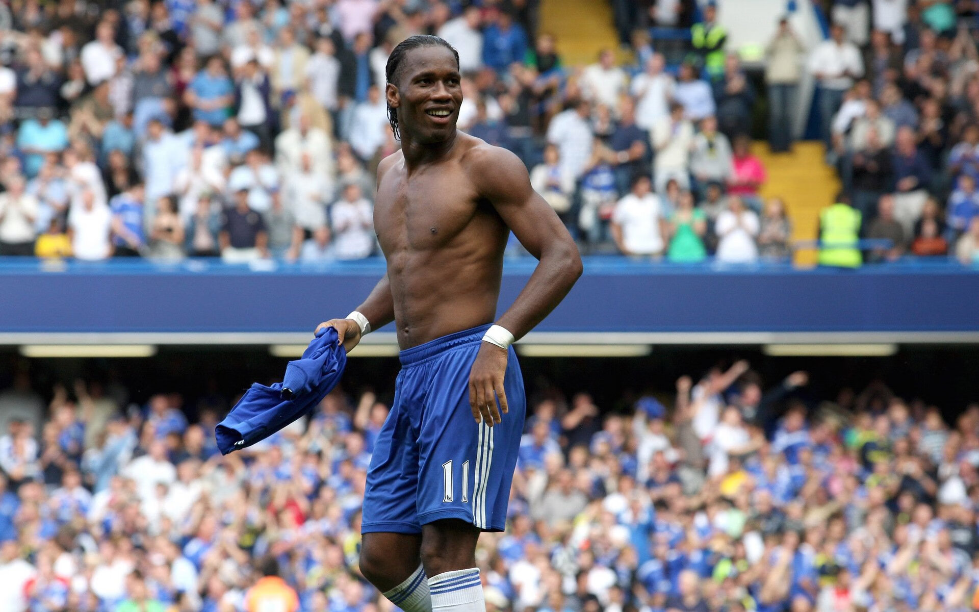 逆境逆转：球队如何做出关闭比赛的奇迹？